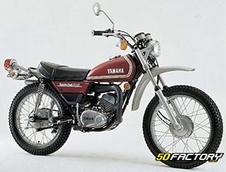 YAMAHA DT 125 von 1973 zu 1976